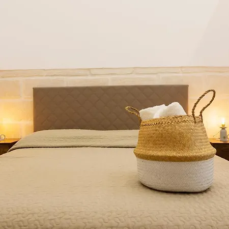 Apulian House Pensión 4*