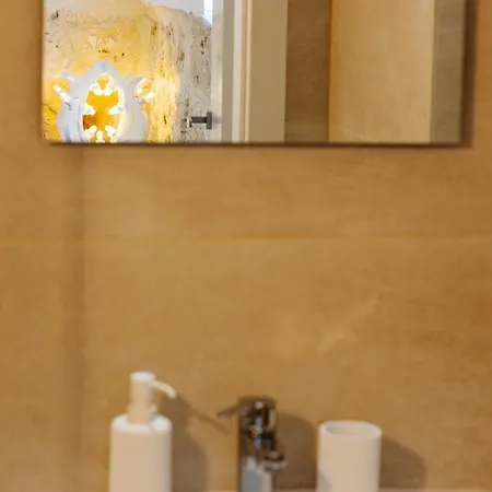 Apulian House Pensión Bríndisi